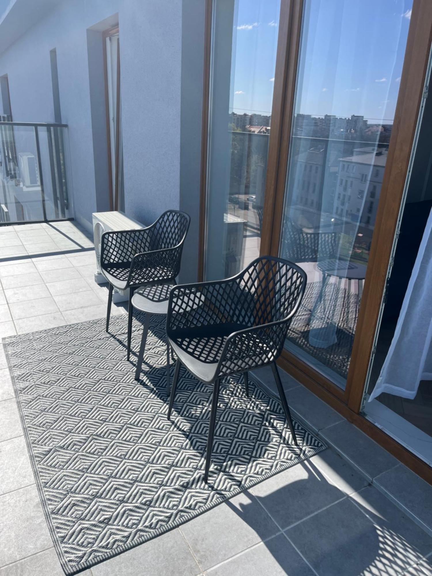 Apartament Vulcano Komfort Nowy Ursus ワルシャワ エクステリア 写真