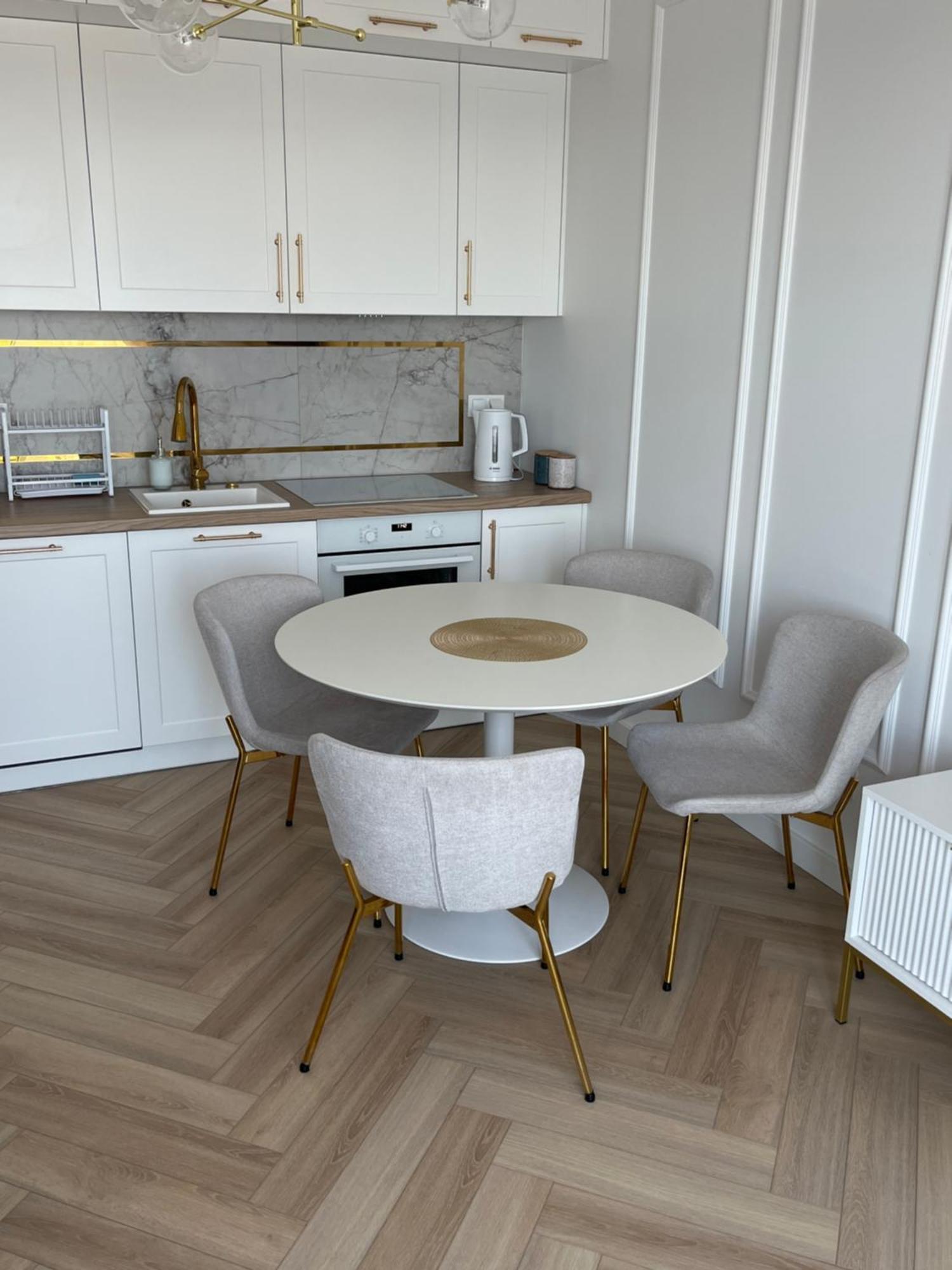 Apartament Vulcano Komfort Nowy Ursus ワルシャワ エクステリア 写真